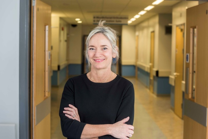 Dr Paula Briggs Dr Paula Briggs
